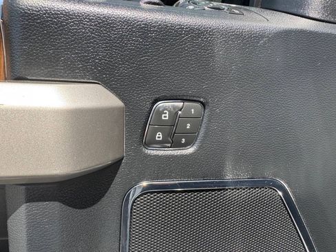 Used 2020 Ford F150 Lariat AWD/4WD image 15