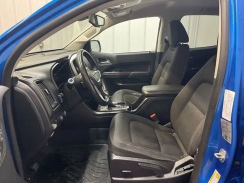 Used 2022 GMC Canyon Elevation image 10