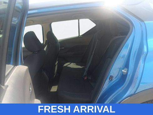 Used 2021 Nissan Kicks SV FWD image 32