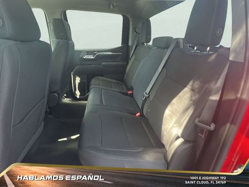 New 2026 GMC Sierra 1500 SLE image 26