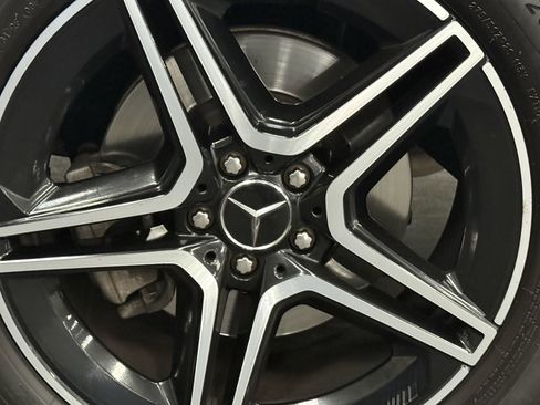 Used 2023 Mercedes-Benz GLE 53 AMG 4MATIC image 19