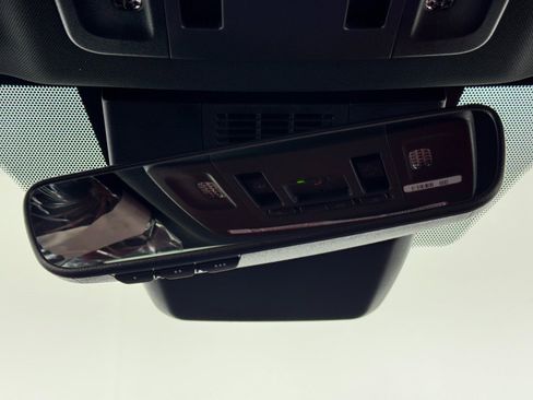 Used 2025 Toyota Camry XSE image 32