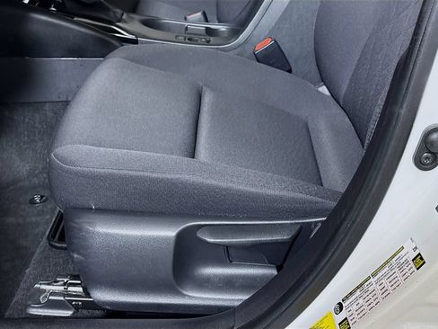 Used 2024 Toyota Corolla LE FWD image 17