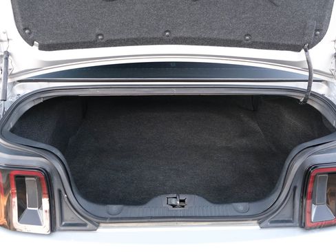 Used 2013 Ford Mustang GT w/ Brembo Brake Pkg image 19