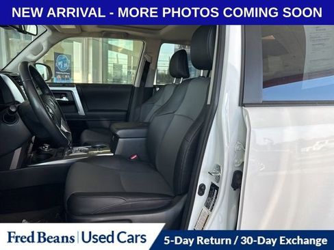 Used 2024 Toyota 4Runner SR5 Premium w/ Moonroof Package AWD/4WD image 11