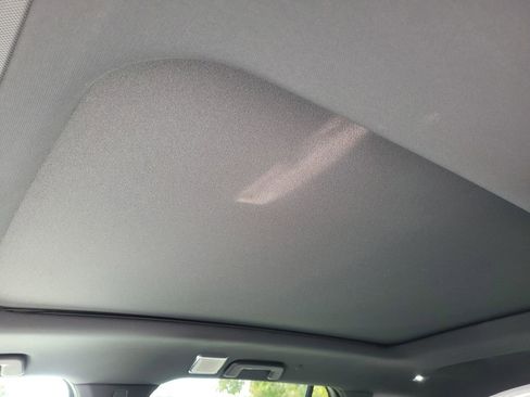 New 2026 Cadillac Vistiq Sport image 12