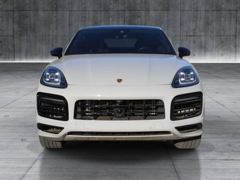 Used 2022 Porsche Cayenne S AWD/4WD image 36