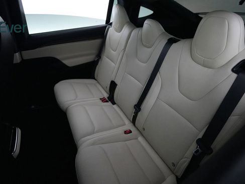 Used 2023 Tesla Model X AWD/4WD image 24