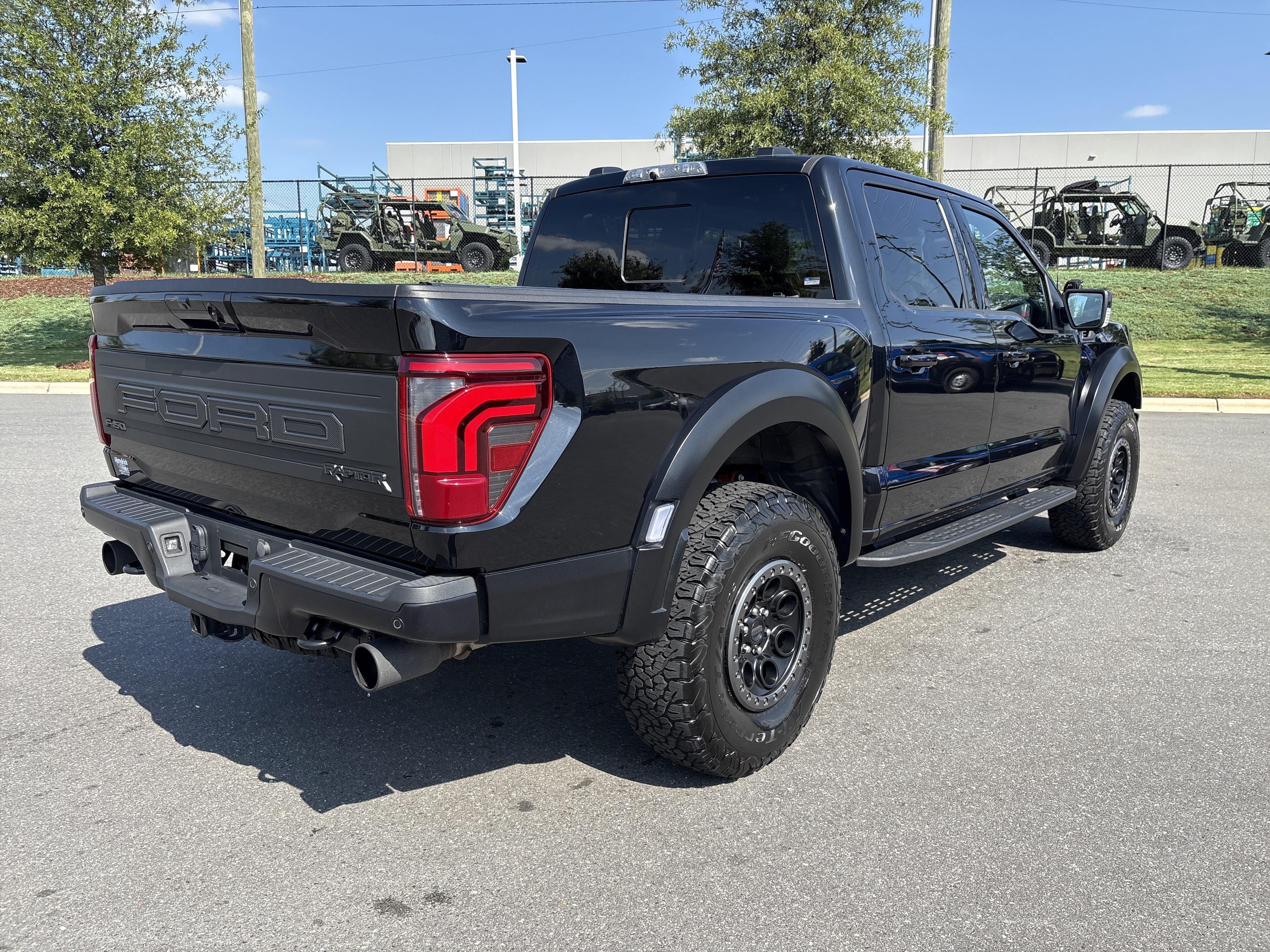 Used 2024 Ford F150 Raptor AWD/4WD image 9