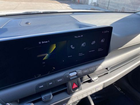 Used 2025 Kia K4 LXS image 20