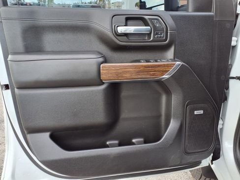 Used 2023 Chevrolet Silverado 3500 High Country image 26