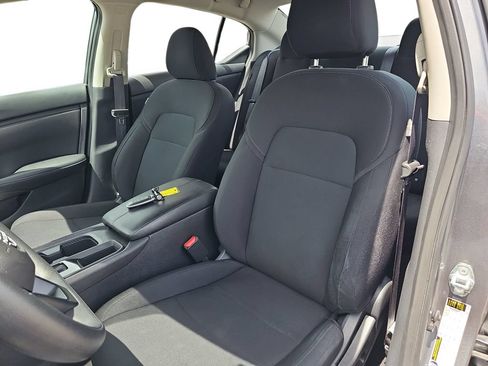 Used 2024 Nissan Sentra S FWD image 15