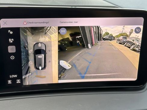 New 2026 Audi Q3 quattro 2.0T image 9