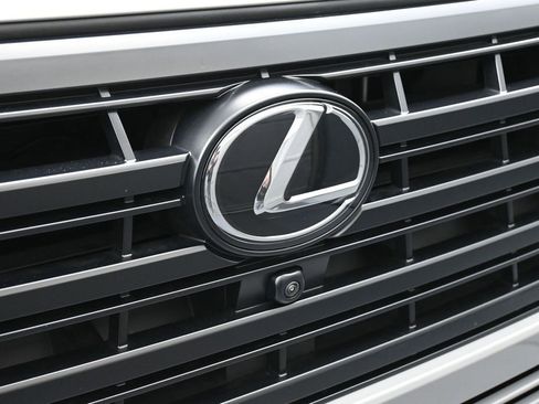 Used 2024 Lexus GX 550 AWD/4WD image 13