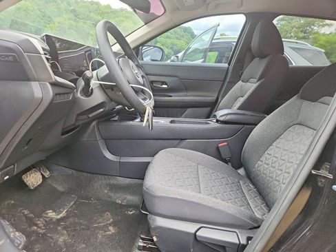 Used 2026 Nissan Kicks SV AWD/4WD image 5