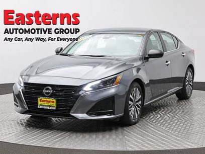 Used 2025 Nissan Altima 2.5 SV