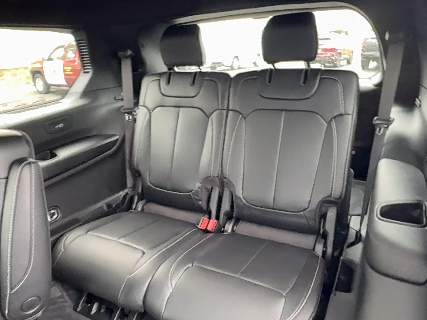 New 2027 Jeep Grand Cherokee L Limited AWD/4WD image 11