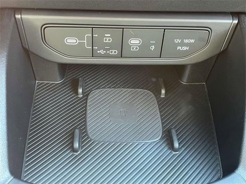 New 2025 Kia K4 GT-Line image 35