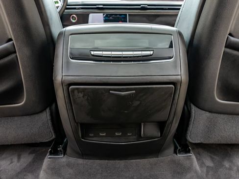 Used 2025 Cadillac Escalade Sport Platinum AWD/4WD image 34