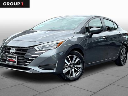 New 2025 Nissan Versa SV