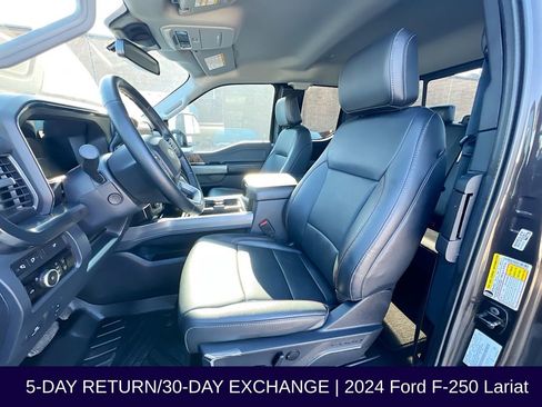 Used 2024 Ford F250 Lariat image 13