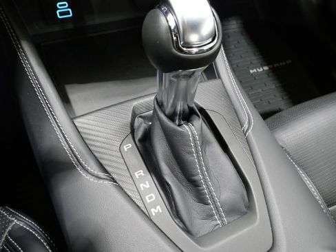 Used 2025 Ford Mustang GT Premium image 21