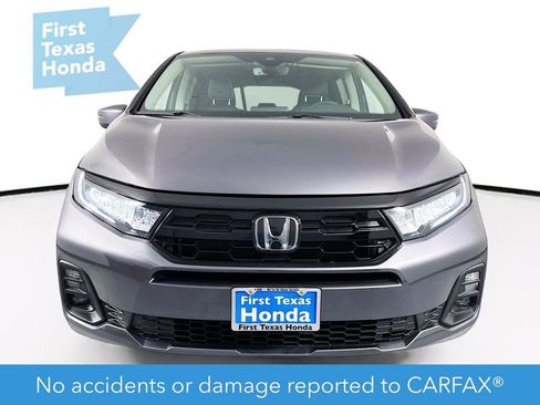 Used 2026 Honda Odyssey Touring image 2