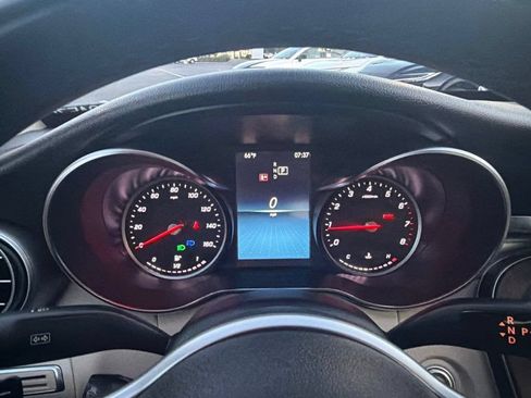 Used 2019 Mercedes-Benz C 300 4MATIC Sedan image 25