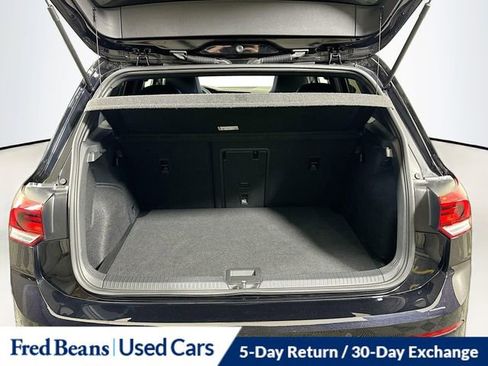 Used 2022 Volkswagen Golf R image 26