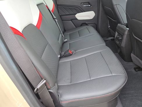Used 2023 GMC Canyon AT4X AWD/4WD image 5