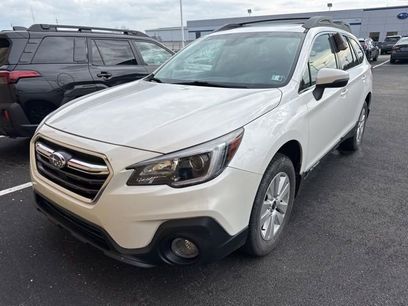 Used 2019 Subaru Outback 2.5i Premium w/ Popular Package #2