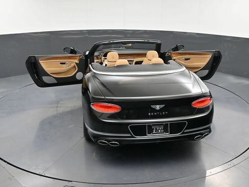 Used 2024 Bentley Continental GT AWD/4WD image 37
