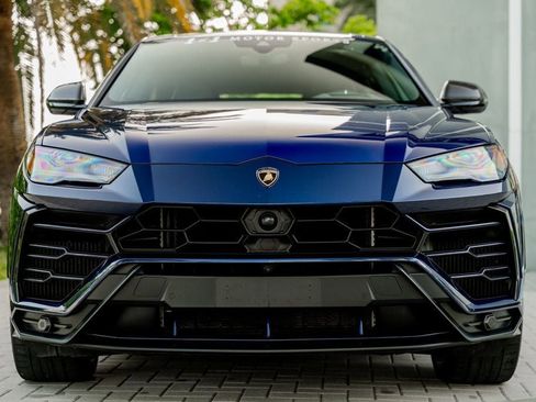 Used 2020 Lamborghini Urus AWD image 9