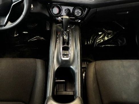 Used 2021 Honda HR-V Sport image 26