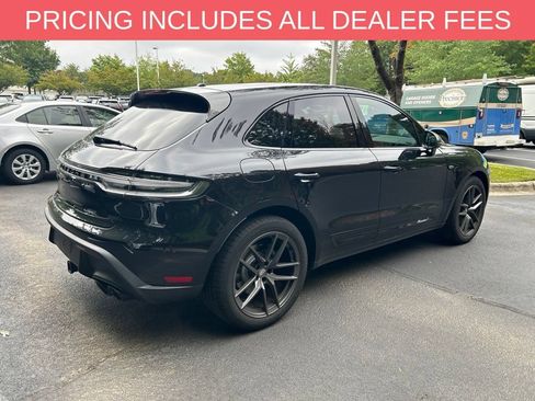 Used 2023 Porsche Macan Turbo AWD/4WD image 21