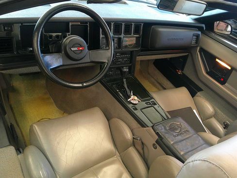 Used 1989 Chevrolet Corvette Convertible image 17