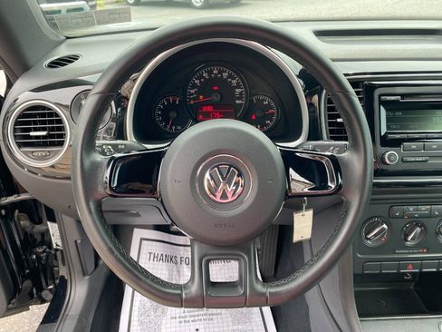 Used 2012 Volkswagen Beetle 2.5 FWD image 13