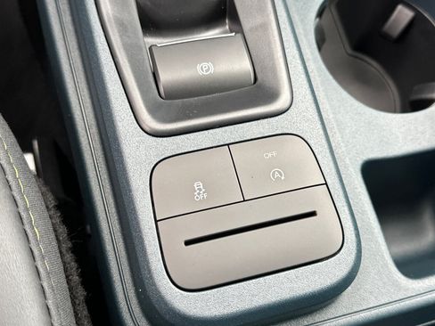 New 2026 Ford Maverick Lobo AWD/4WD image 25