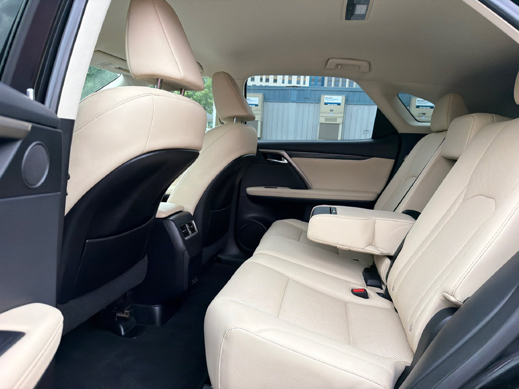 Used 2021 Lexus RX 350 FWD w/ Accessory Package image 21