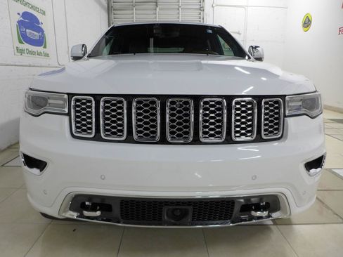 Used 2021 Jeep Grand Cherokee Overland AWD/4WD image 8