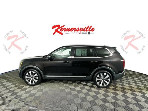 Used 2022 Kia Telluride S image 4
