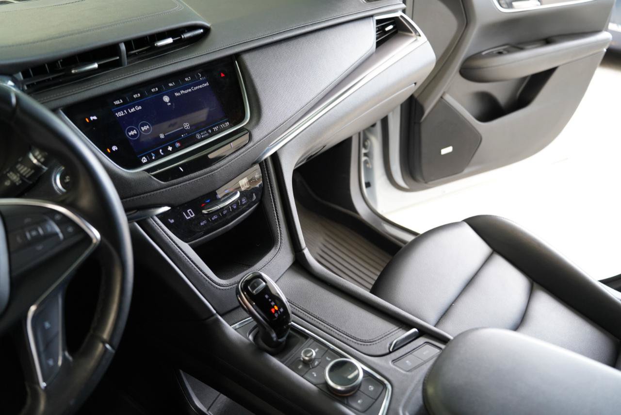 Used 2021 Cadillac XT5 Luxury FWD image 18