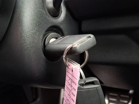 Used 2024 Volkswagen Jetta Sport image 24