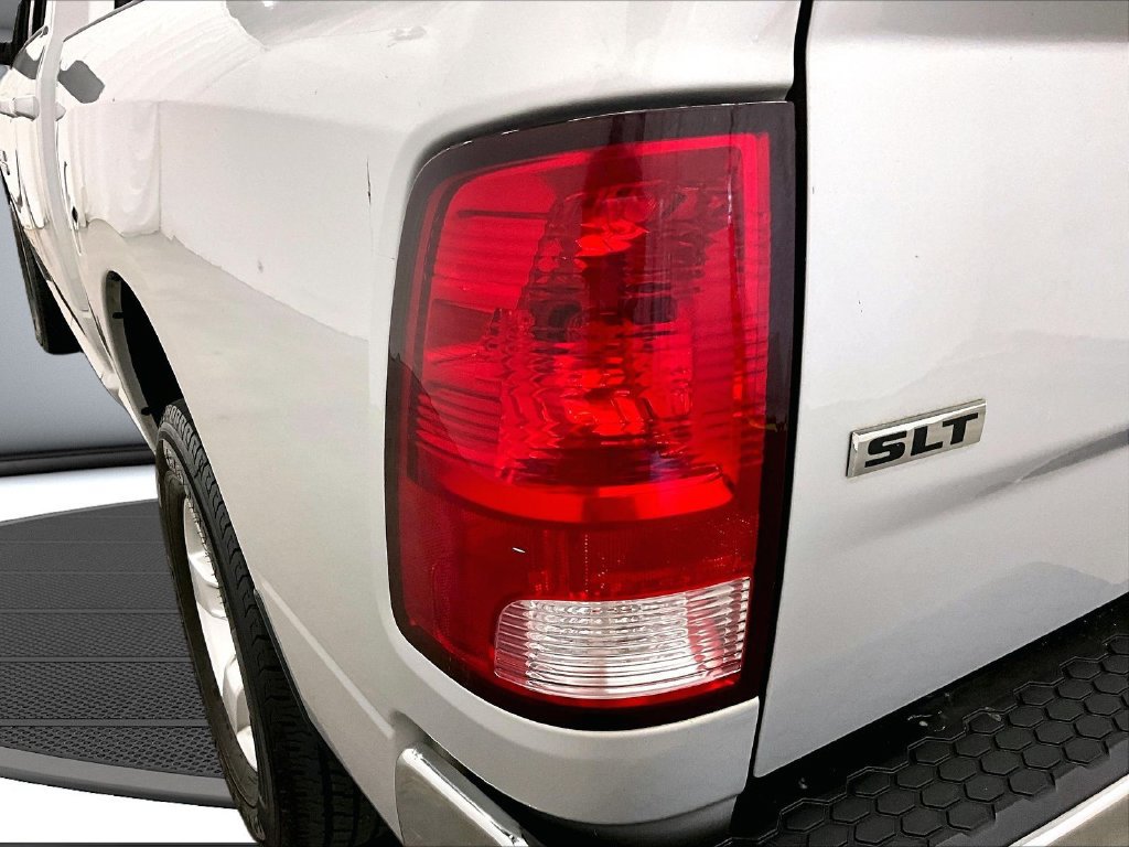 Used 2016 RAM 1500 Classic SLT w/ Protection Group AWD/4WD image 24