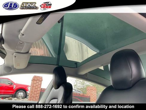 Used 2020 Tesla Model 3 Long Range image 11