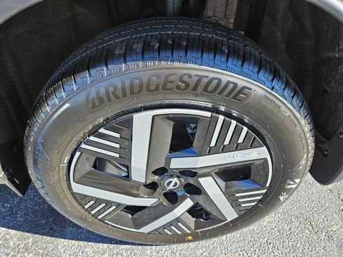 New 2026 Nissan Kicks SV image 8