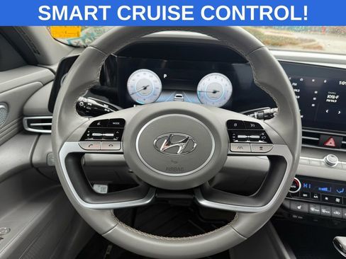 Certified 2023 Hyundai Elantra SEL w/ Convenience Package image 22