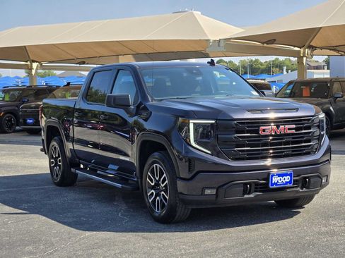Used 2024 GMC Sierra 1500 Elevation RWD image 2