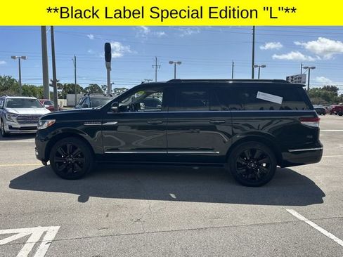 Certified 2022 Lincoln Navigator L Black Label AWD/4WD image 9