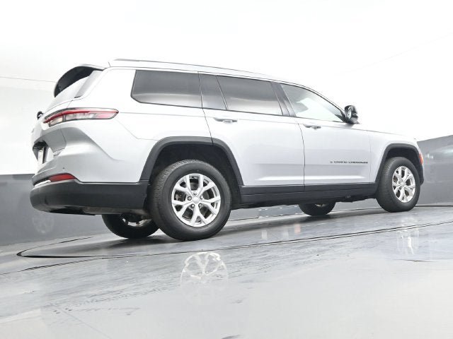 Used 2023 Jeep Grand Cherokee L Limited AWD/4WD image 46